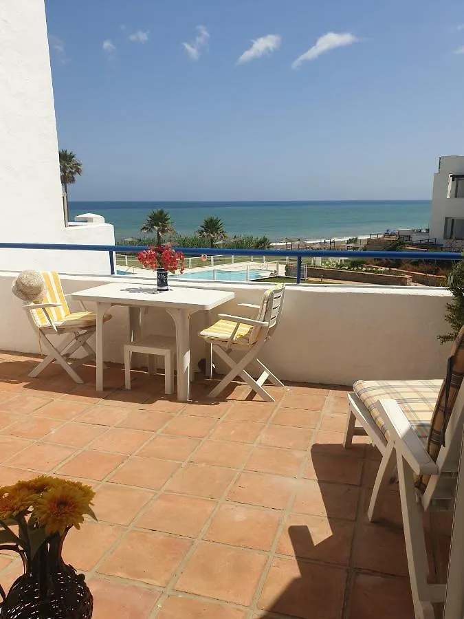 بيت للعطل Casitamar Frontline Beach House Rental Casares Costa Near Estepona Bahia de Casares إسبانيا
