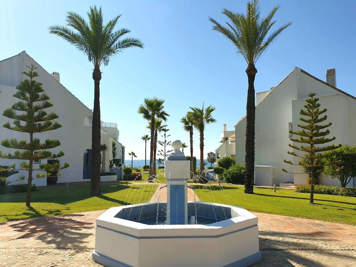 Casitamar Frontline Beach House Rental Casares Costa Near Estepona Bahia de Casares بيت للعطل