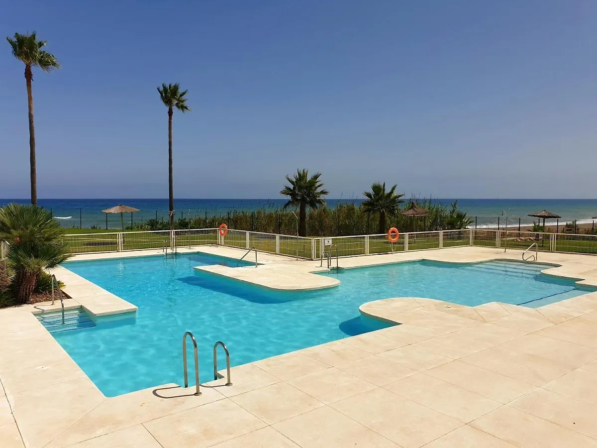 بيت للعطل Casitamar Frontline Beach House Rental Casares Costa Near Estepona Bahia de Casares إسبانيا
